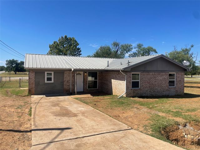 306 S Old Caddo Avenue, Breckenridge, TX 76424