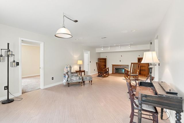 1706 W Wedgewood Ln, Spokane, WA 99208
