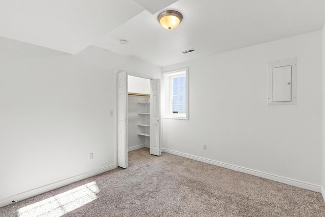 1706 W Wedgewood Ln, Spokane, WA 99208
