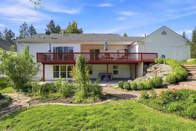 1706 W Wedgewood Ln, Spokane, WA 99208