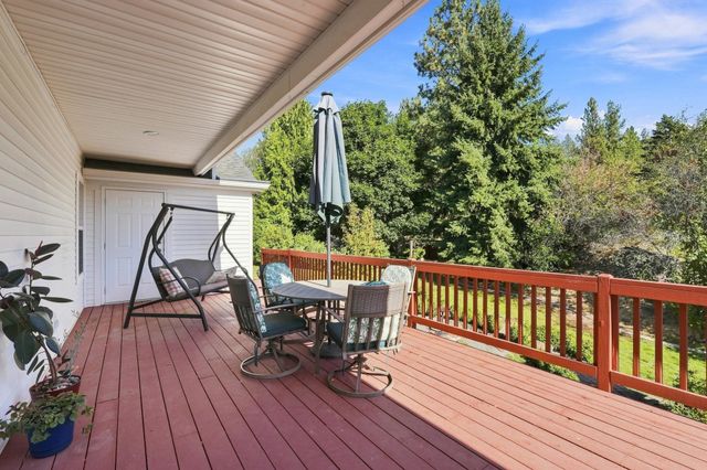 1706 W Wedgewood Ln, Spokane, WA 99208