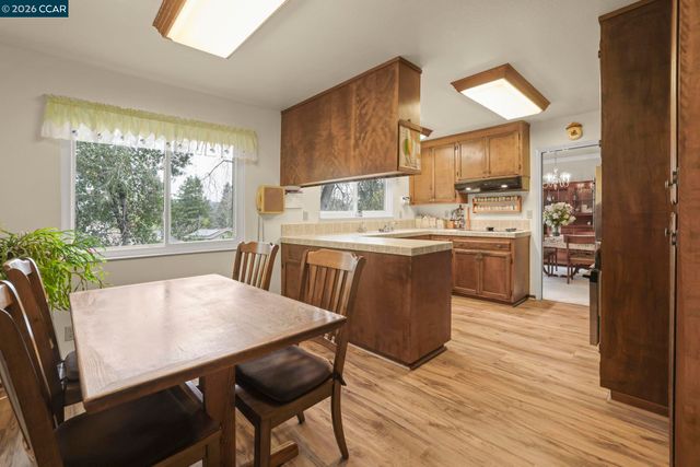 61 Banbridge Pl, Pleasant Hill, CA 94523