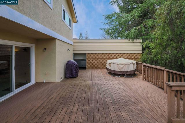 61 Banbridge Pl, Pleasant Hill, CA 94523