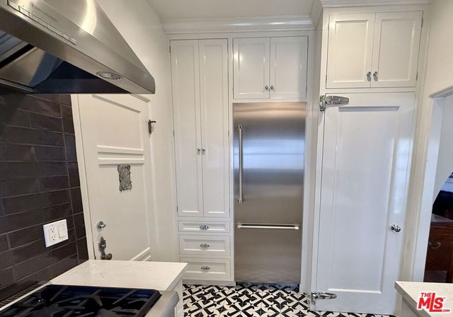 1330 N Harper Avenue 108, West Hollywood, CA 90046