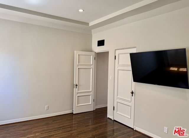 1330 N Harper Avenue 108, West Hollywood, CA 90046