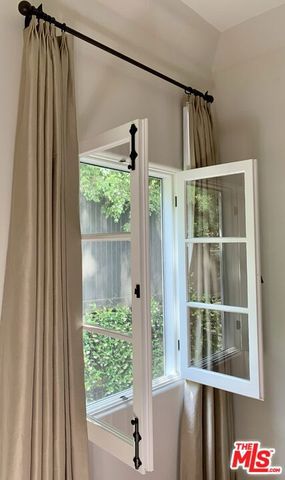 1330 N Harper Avenue 108, West Hollywood, CA 90046