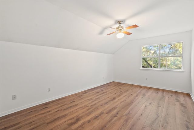 301 Crystal Meadows DR, Kyle, TX 78640