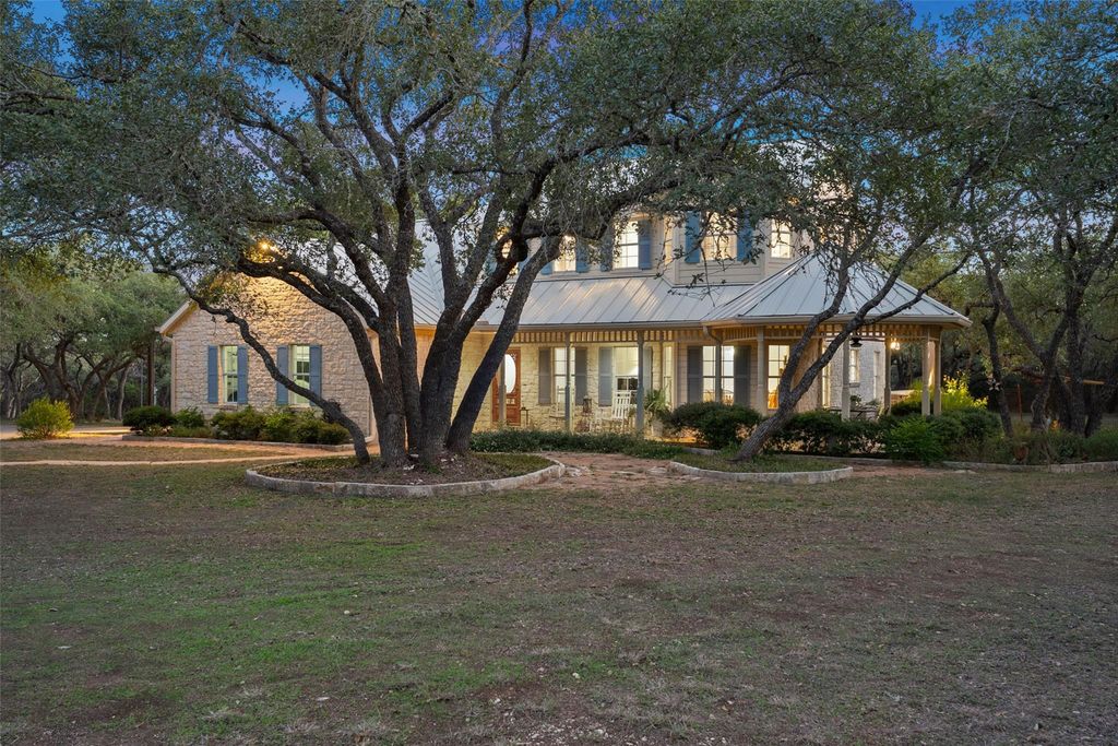 301 Crystal Meadows DR, Kyle, TX 78640