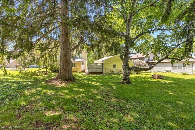 133 Crownhill Avenue, Amherst, OH 44001