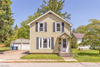 133 Crownhill Avenue, Amherst, OH 44001