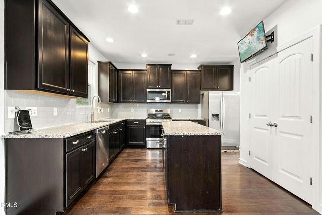 125 Spring Pine Lane, Holly Springs, NC 27540