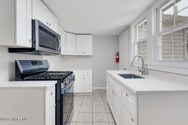 148 Main Street, Keansburg, NJ 07734