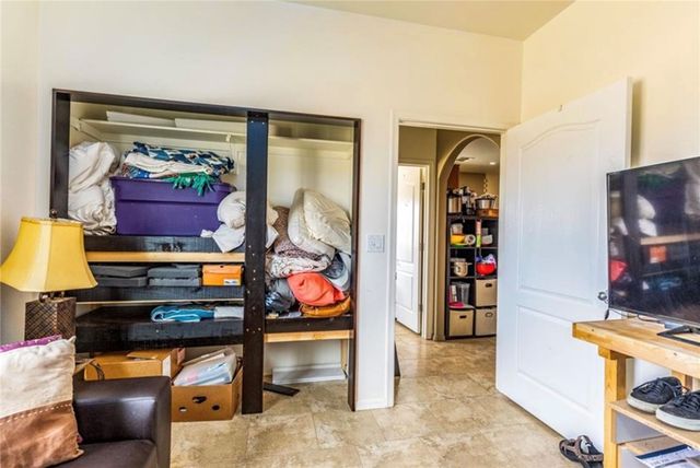 6604 E Huntington, Kingman, AZ 86401