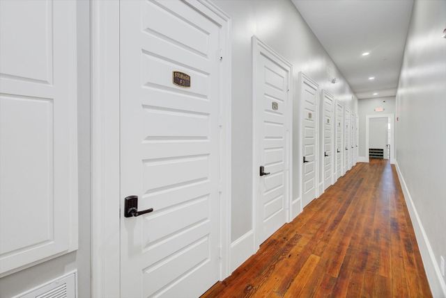 2206 Strand 203, Galveston, TX 77550