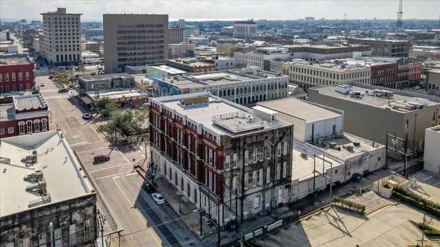 2206 Strand 203, Galveston, TX 77550