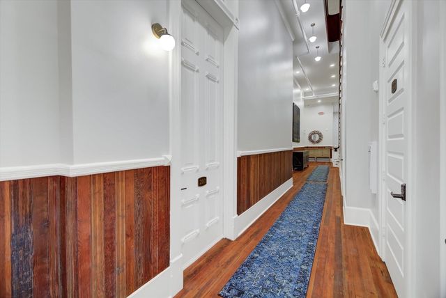 2206 Strand 203, Galveston, TX 77550