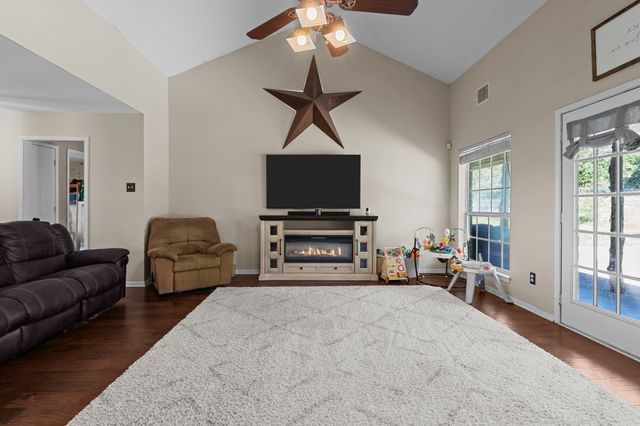 156 PR 3626, Springtown, TX 76082