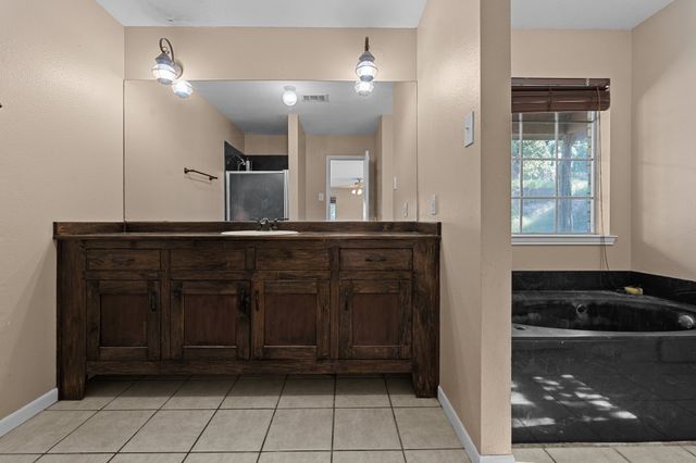 156 PR 3626, Springtown, TX 76082