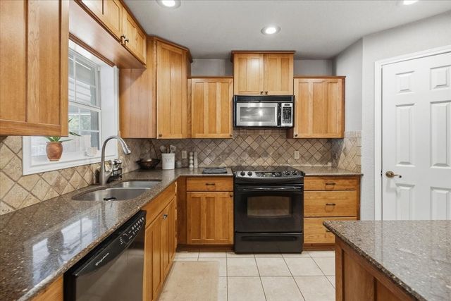 3520 South Drive, Fort Worth, TX 76109
