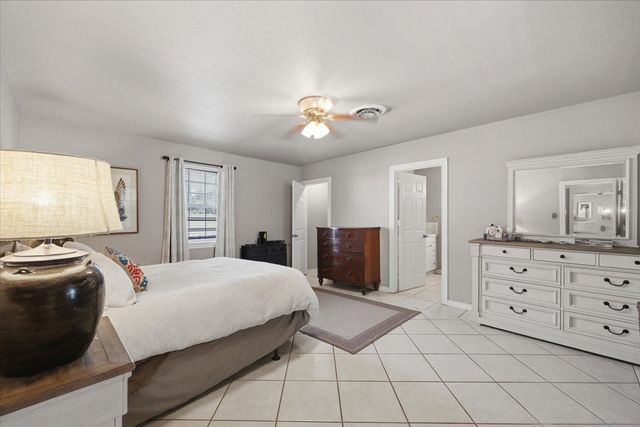 3520 South Drive, Fort Worth, TX 76109