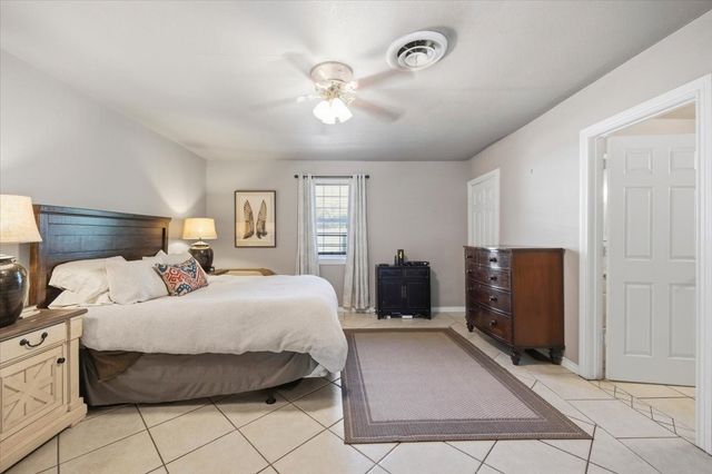 3520 South Drive, Fort Worth, TX 76109