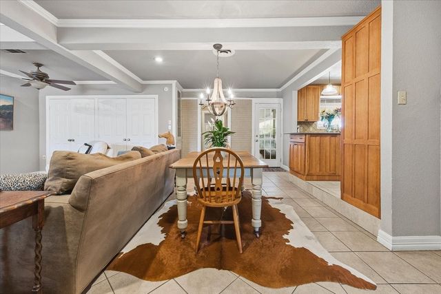 3520 South Drive, Fort Worth, TX 76109