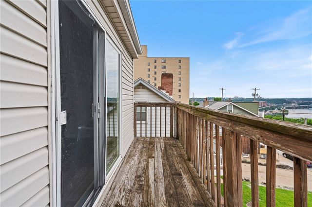 8 E Sycamore St, Mt Washington, PA 15211