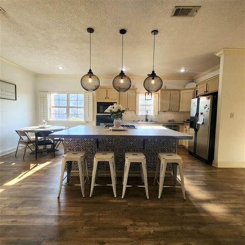 1466 Jamie Renee Lane, Lake Charles, LA 70605