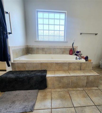 1466 Jamie Renee Lane, Lake Charles, LA 70605