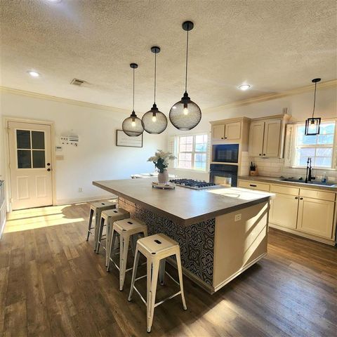 1466 Jamie Renee Lane, Lake Charles, LA 70605