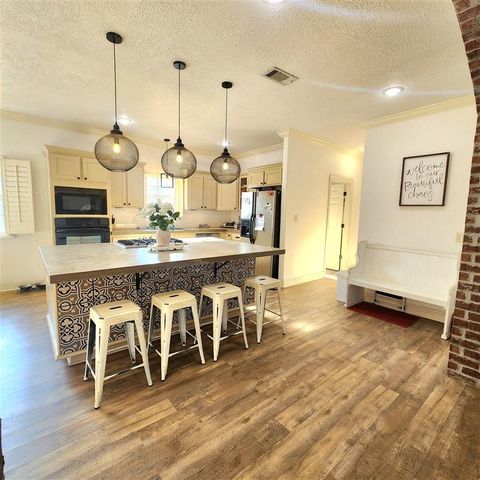 1466 Jamie Renee Lane, Lake Charles, LA 70605