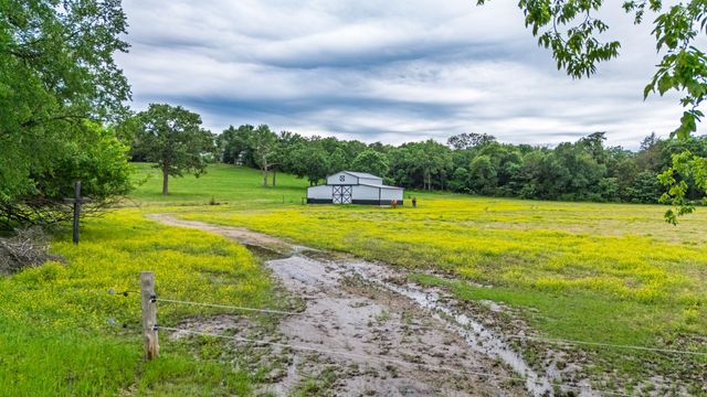 891 VZ County Road 3421, Wills Point, TX 75169