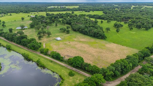 891 VZ County Road 3421, Wills Point, TX 75169