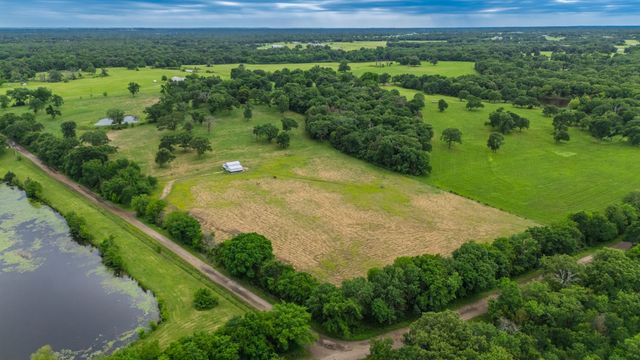 891 VZ County Road 3421, Wills Point, TX 75169