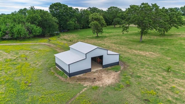 891 VZ County Road 3421, Wills Point, TX 75169