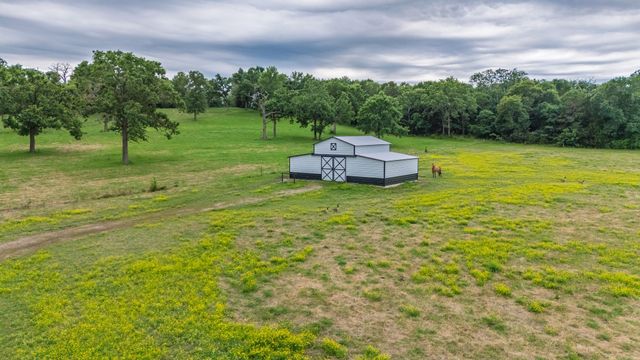 891 VZ County Road 3421, Wills Point, TX 75169