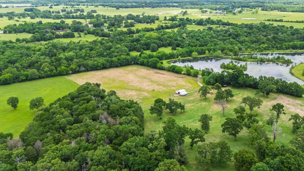 891 VZ County Road 3421, Wills Point, TX 75169