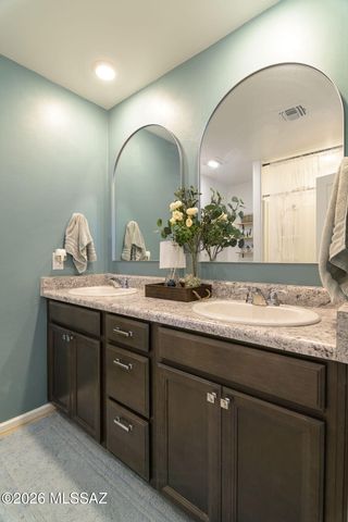 687 W Calle El Teclado, Sahuarita, AZ 85629