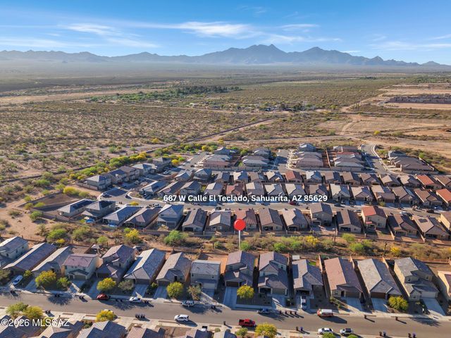 687 W Calle El Teclado, Sahuarita, AZ 85629