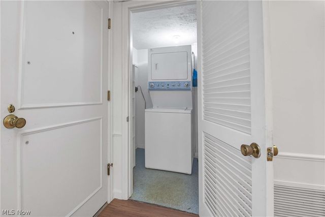 22701 Center Ridge Road 212, Rocky River, OH 44116