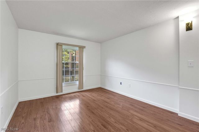 22701 Center Ridge Road 212, Rocky River, OH 44116