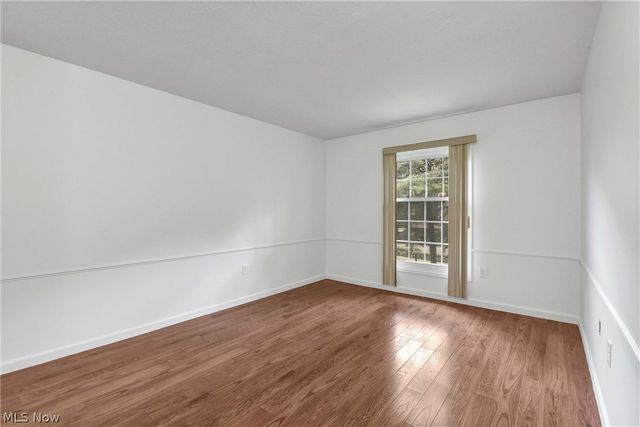 22701 Center Ridge Road 212, Rocky River, OH 44116
