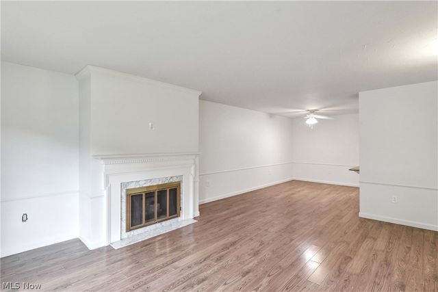 22701 Center Ridge Road 212, Rocky River, OH 44116