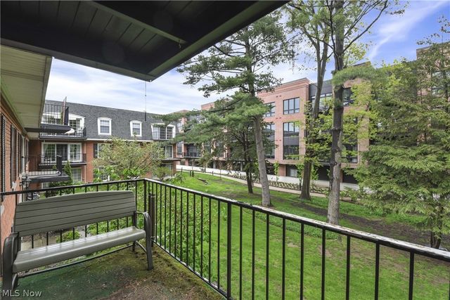 22701 Center Ridge Road 212, Rocky River, OH 44116