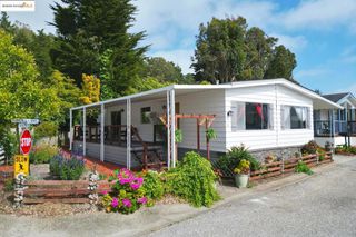 94 Shelter LN, Daly City, CA 94014