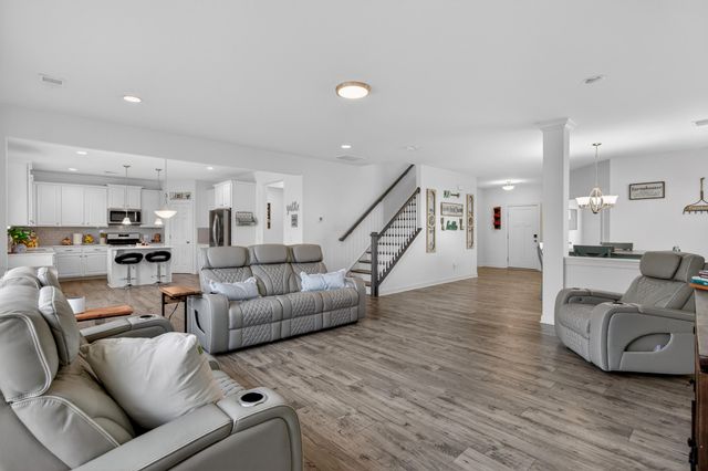 428 Avocet Drive, Summerville, SC 29486