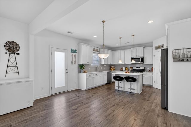428 Avocet Drive, Summerville, SC 29486