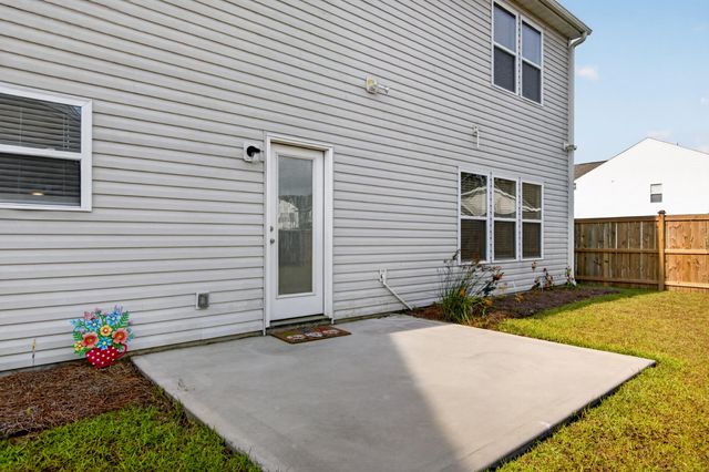 428 Avocet Drive, Summerville, SC 29486