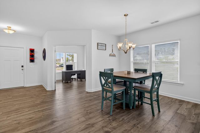428 Avocet Drive, Summerville, SC 29486