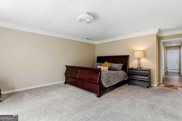 541 Covered Bridge Trail, Fayetteville, GA 30214